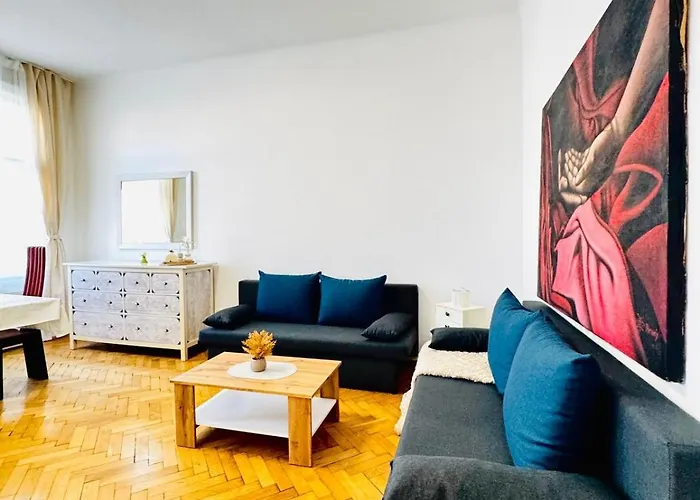 Apartment Comfortable 1br & 1 Lr Apt, 7 Min Westbahnhof *