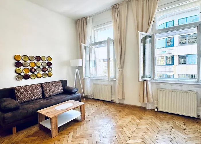 Apartment Comfortable 1br & 1 Lr Apt, 7 Min Westbahnhof